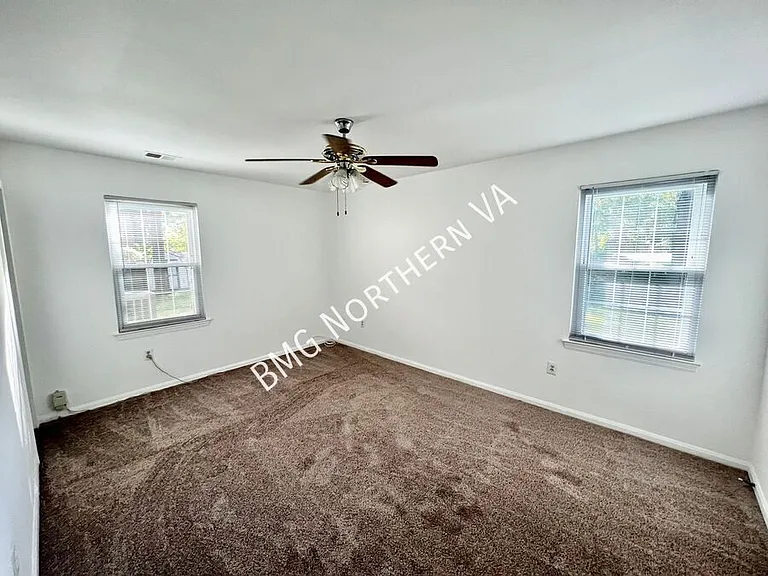 1724 Fantasia Cir — Photo 10