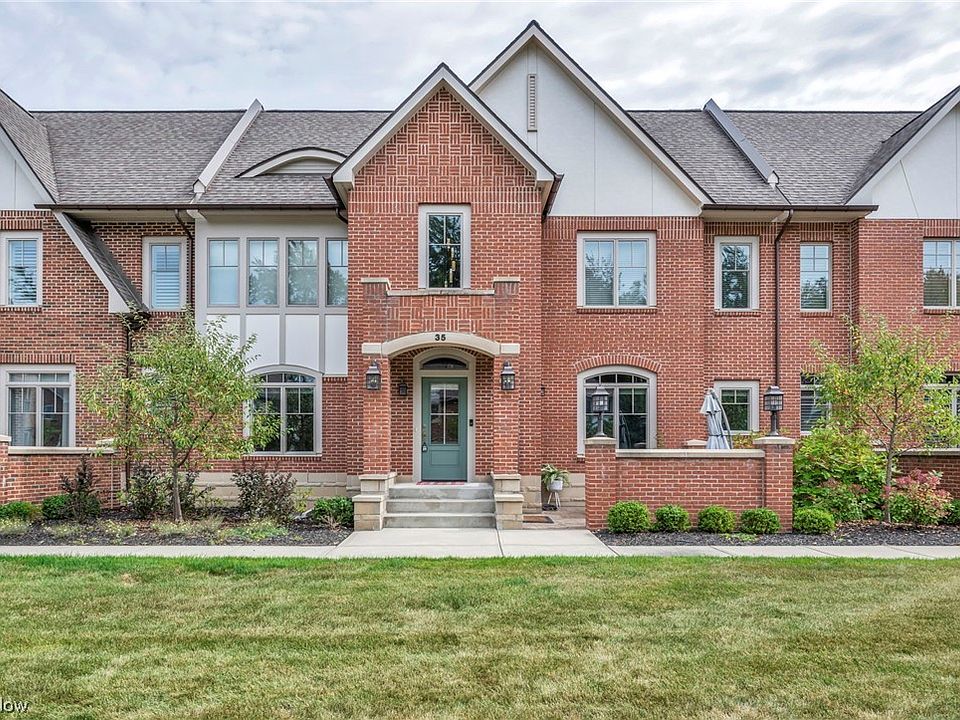 1st image of 35 Ashbourne Dr #109