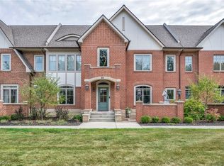 35 Ashbourne Dr #109, Westlake, OH 44145