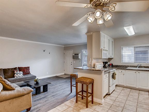 2nd image of 620 E Lexington Ave E #22