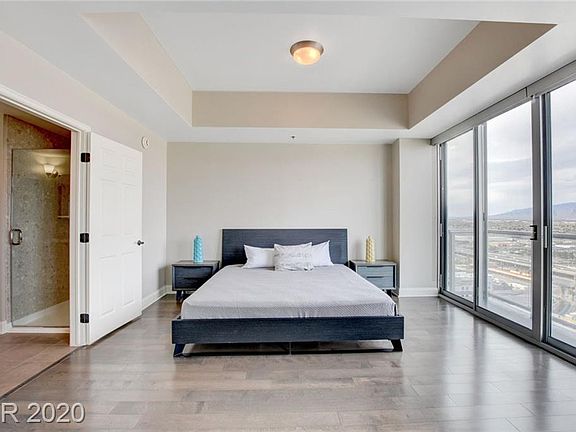 3rd image of 150 Las Vegas Blvd N Unit 2512