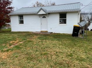 465 Pell Ave, Rocky Mount, VA 24151
