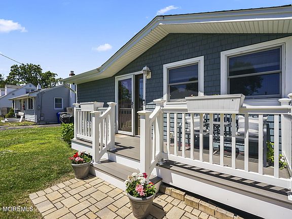 2nd image of 770 Pine Drive