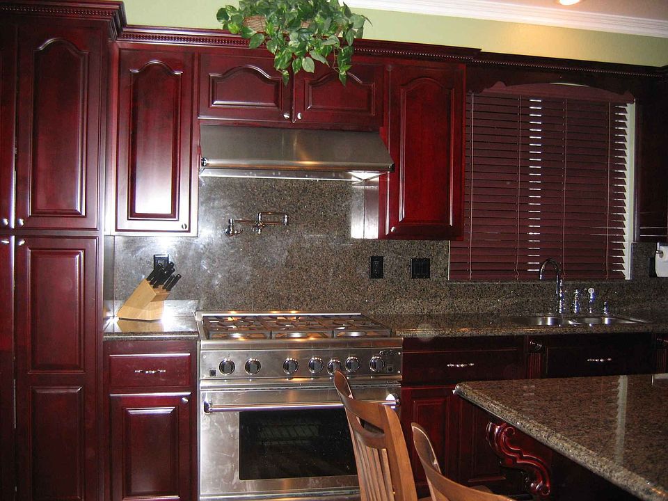 Pot filler mounted.