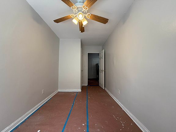 4th image of 256 E 33rd St #2