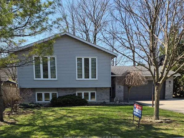 3695 Woodward Blvd, Windsor, ON N8W 5G7
