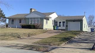 1st image of 1403 Grandview Dr