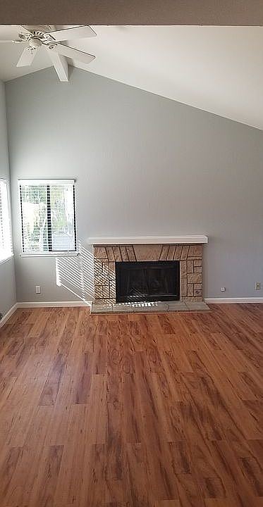 1st image of 1068 Maywood Ln