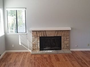 1068 Maywood Ln, Martinez, CA