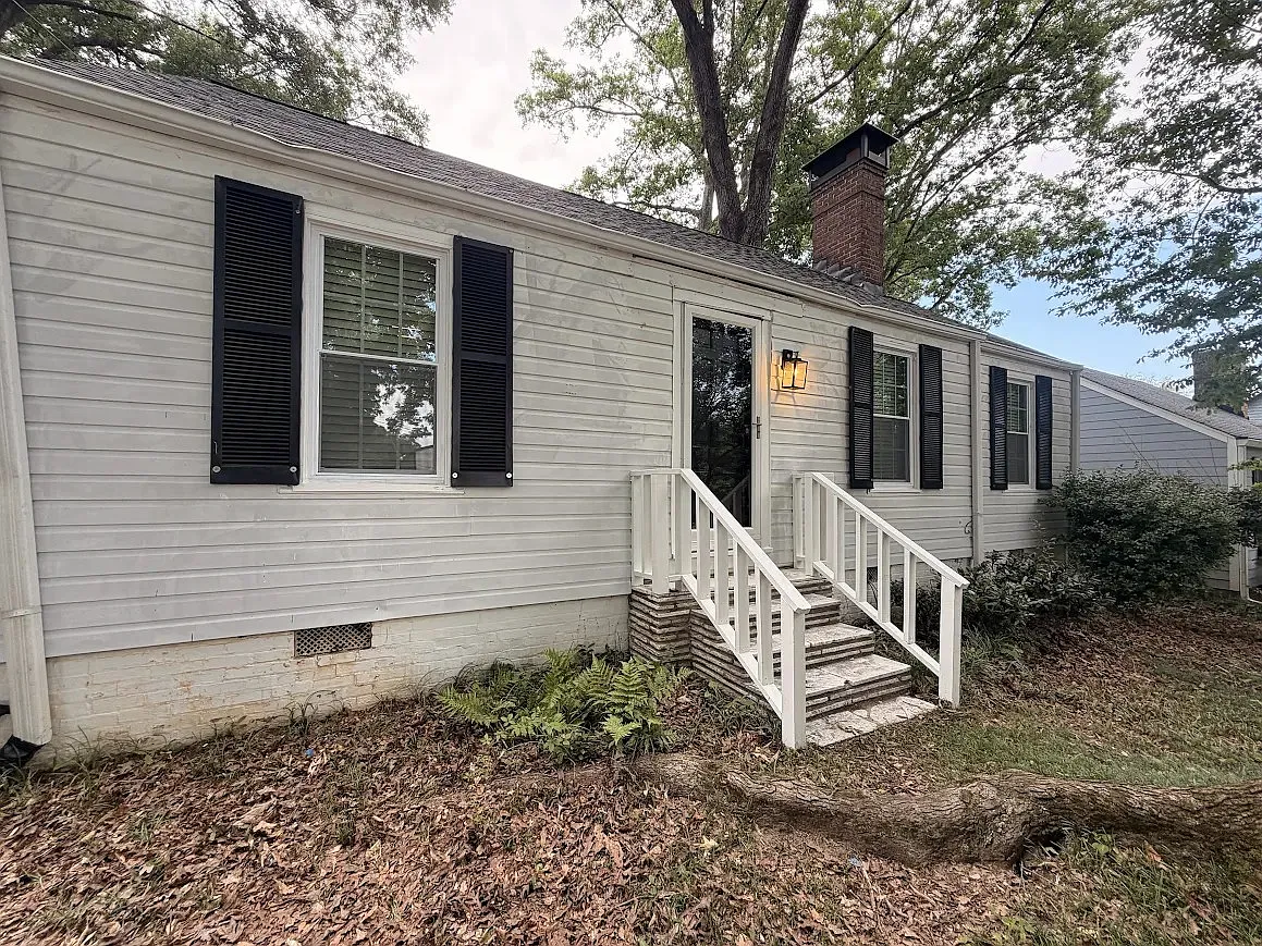 2 bed, 832 sqft, $2,500 — Photo 2