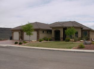 2017 W 450 S Cir, George, UT 84770
