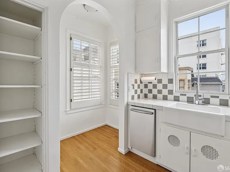 3337 Clay St #5 — Photo 30