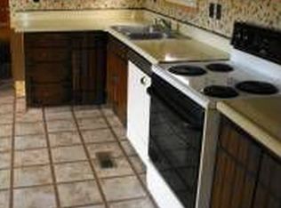 9 Gesualdi Dr, Glocester, RI 02814