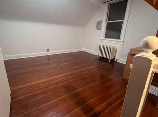 10907 125th St, South Ozone Park, NY 11420