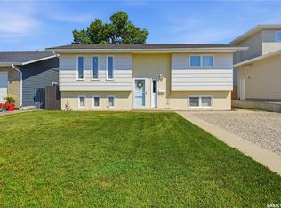 1630 Spadina Dr, Moose Jaw, SK S6K1B1