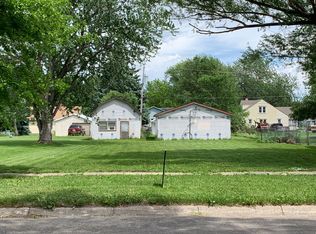520 N Maple St, Ainsworth, NE 69210