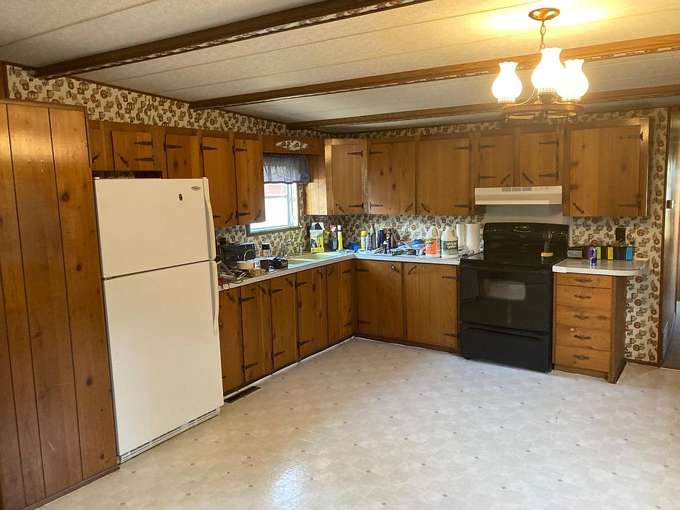 1st image of 232 Horsmann Ave #12