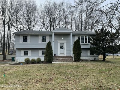 52 Yorke Ct, Freehold, NJ, 07728