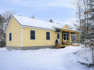 473B Middle Rd, Steep Falls, ME 04085