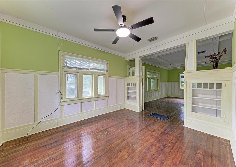 7th image of 1005 16TH AVENUE S