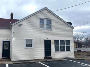 4516 W Main St APT 1, Belleville, IL 62226