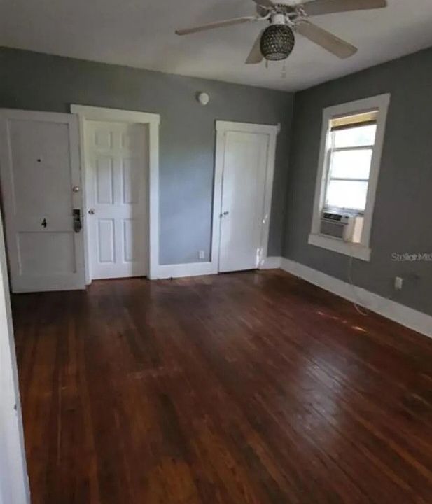 2nd image of 607 E Livingston St APT 3