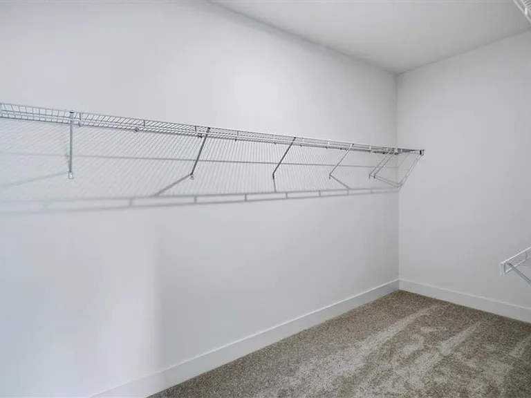 4815 Wayt Farm Ovlk — Photo 36
