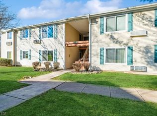 77 Marlowe Ct #77, Somerset, NJ 08873