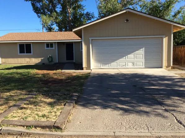507 E 11th St, Alturas, CA 96101