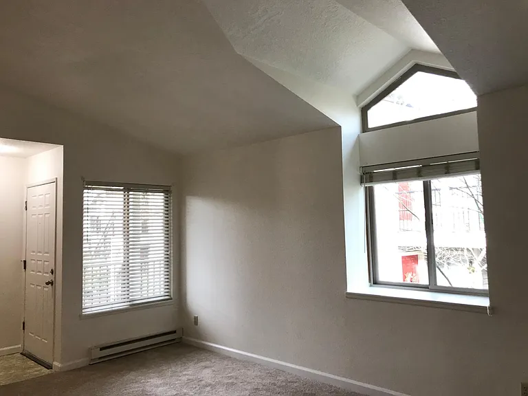 86 Kingsgate Rd #H201 — Photo 6