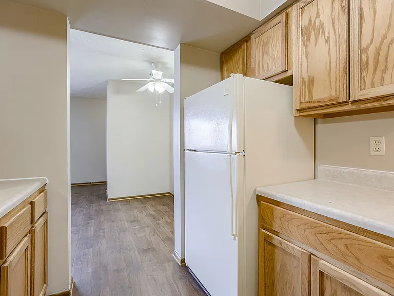 Omaha, NE Stony Brook Apartments | 11A | Kitchen