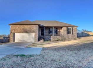 639 Saint Clair Ln, Huntsville, AL 35811