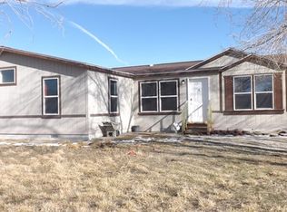 859 Spring Valley Pkwy, Spring Creek, NV 89815