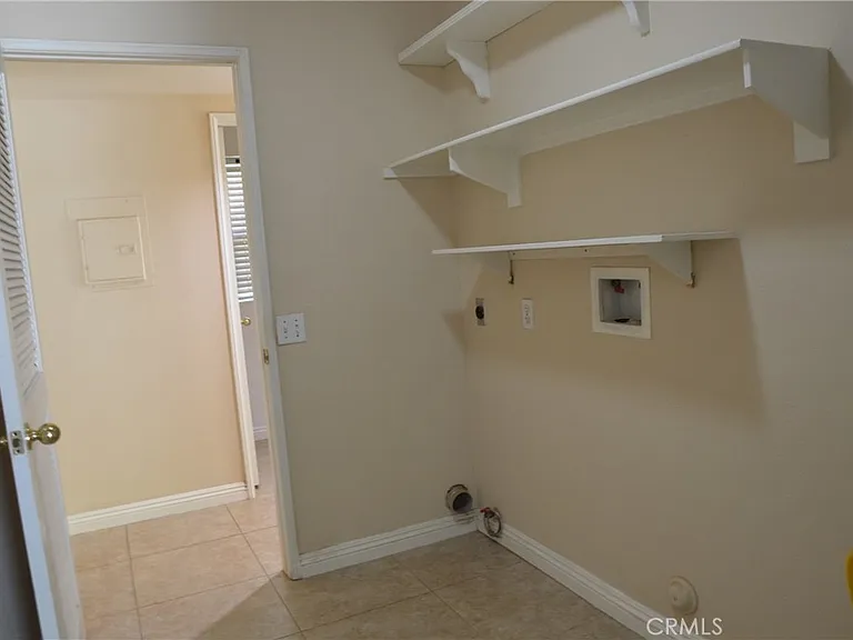 227 Chandon — Photo 11