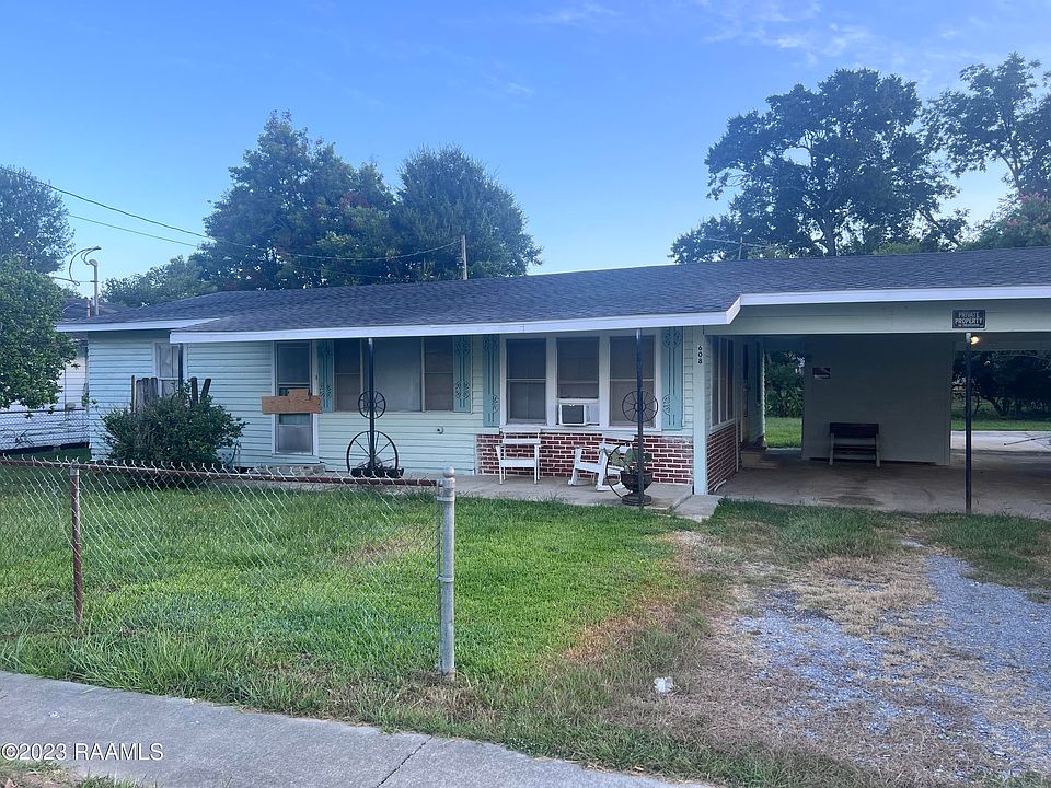 1st image of 608 Avenue B