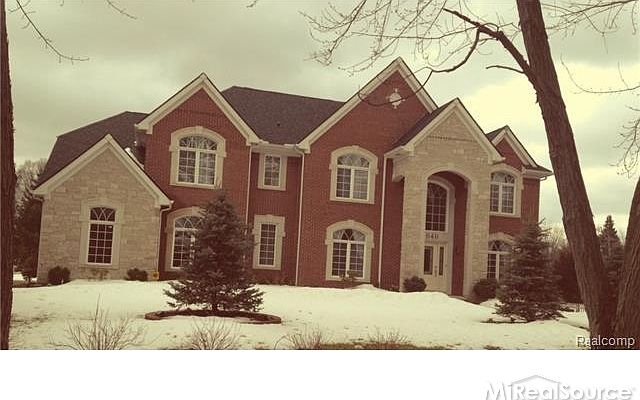2nd image of 1890 Banmoor Dr