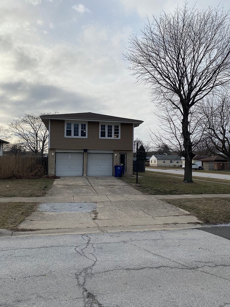 14100 S Manistee Ave, Burnham, IL 60633 Zillow