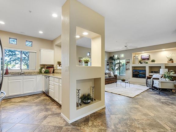 9100EastRaintreeDrive14