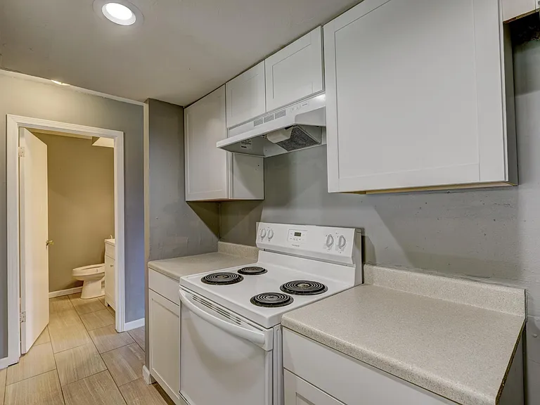 3802 Penny Dr #3802 — Photo 5