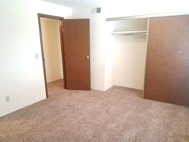 Winding Hills Apartments — Photo 80
