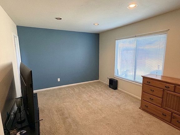 4th image of 2839 S Castle Harbour Pl