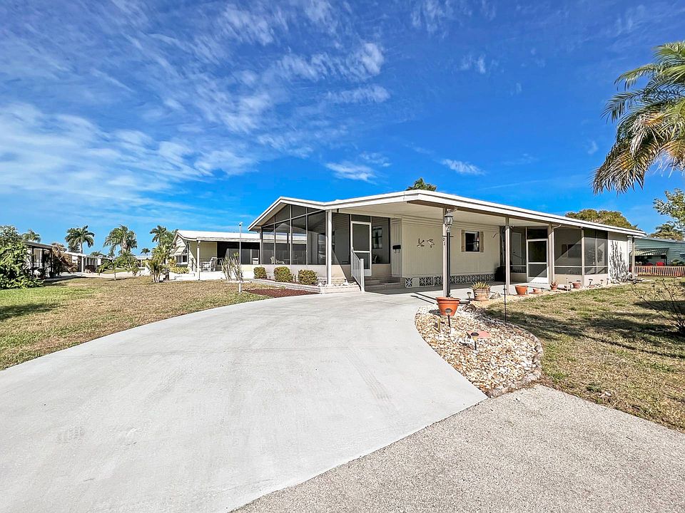 1st image of 61 Trois Ct