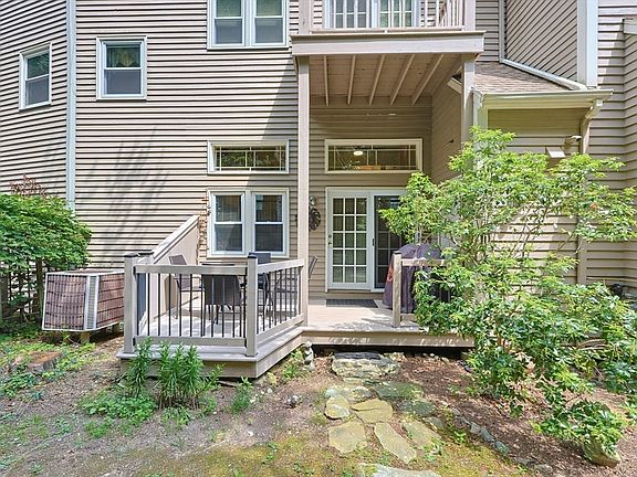 4th image of 168 Upton St Unit 11