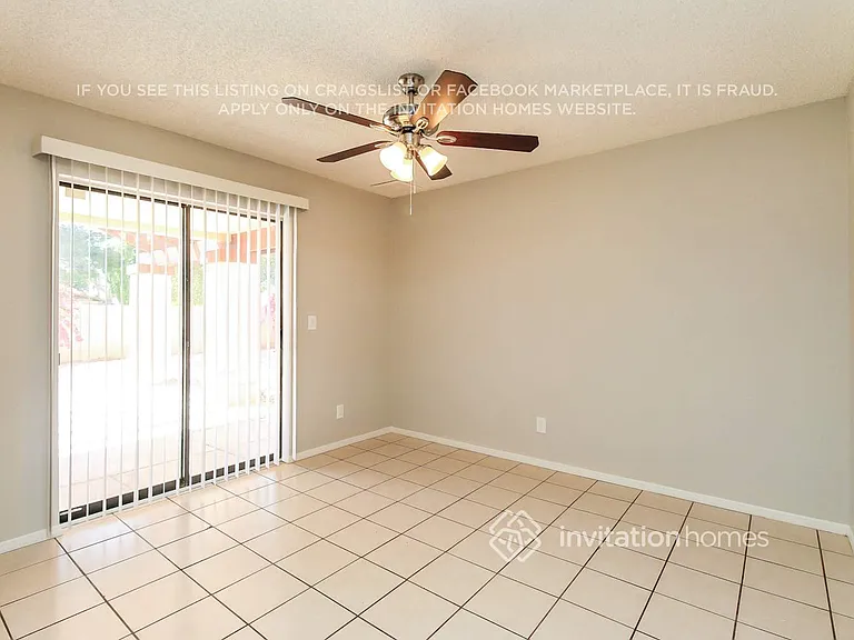 1701 N Pleasant Dr — Photo 6