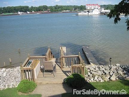 3rd image of 419 Shore Acres Dr