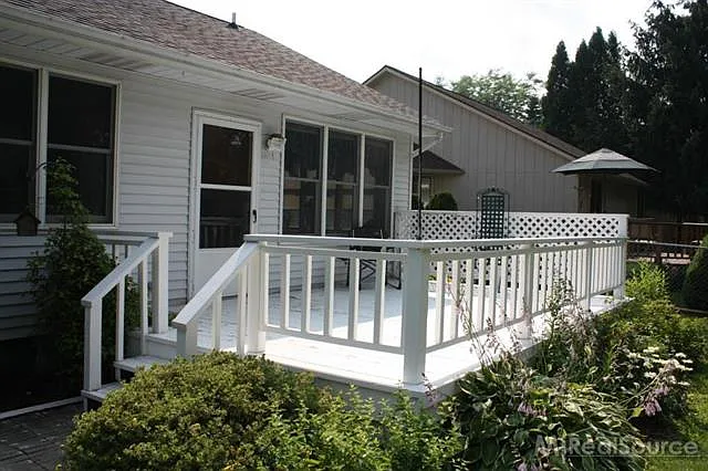 3 bed, 1600 sqft, $2,000 — Photo 4