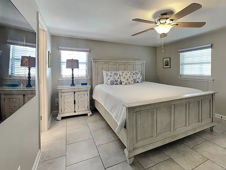 109 Driftwood Rd #A — Photo 3