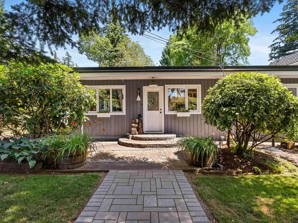 13270 58th Ave, Surrey, BC V3X 2R2