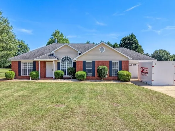 102 Victorian Ct, Leesburg, GA 31763