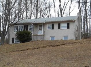 325 Grim Hollow Rd, Red Lion, PA 17356